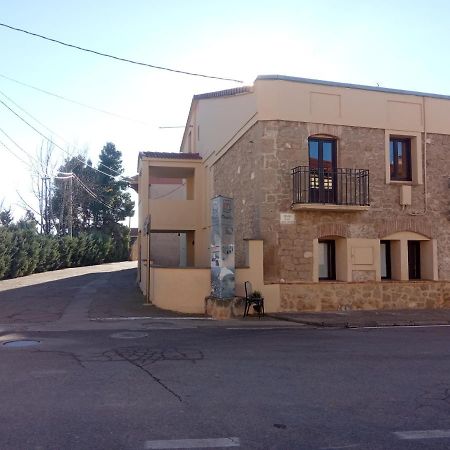 The Almond Tree Appartement Torre del Compte Buitenkant foto